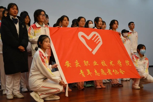 微信图片_20220314142308.jpg